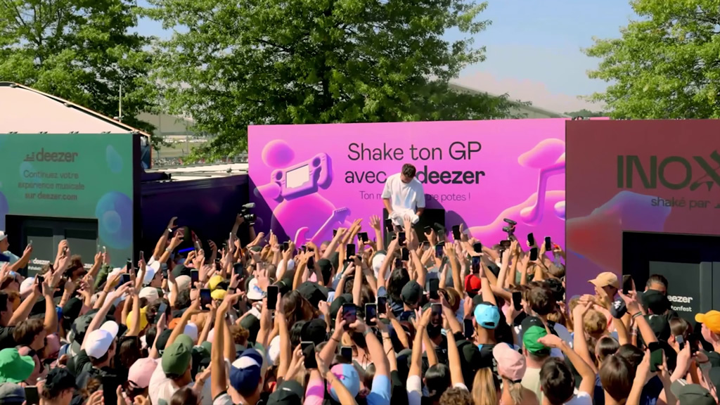 picture of Summer tour festivals brand activation